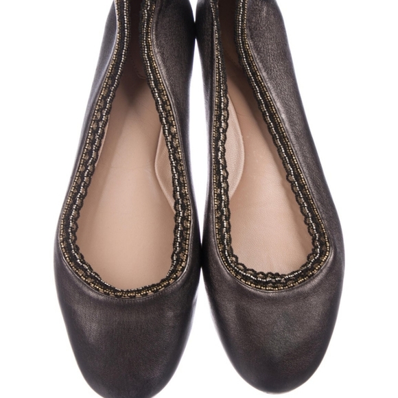 SOLD-Designer CHLOE leather ballet flat. - Picture 3 of 5